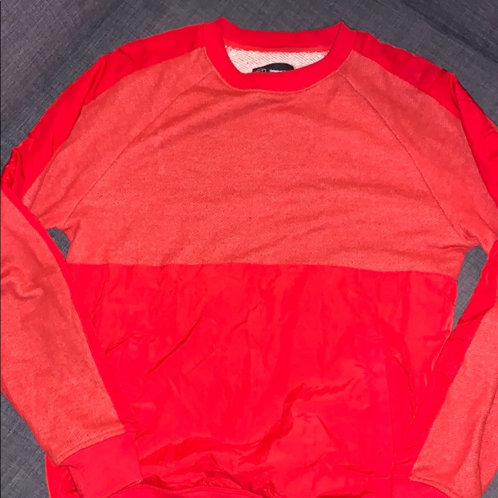 Men Red pull over